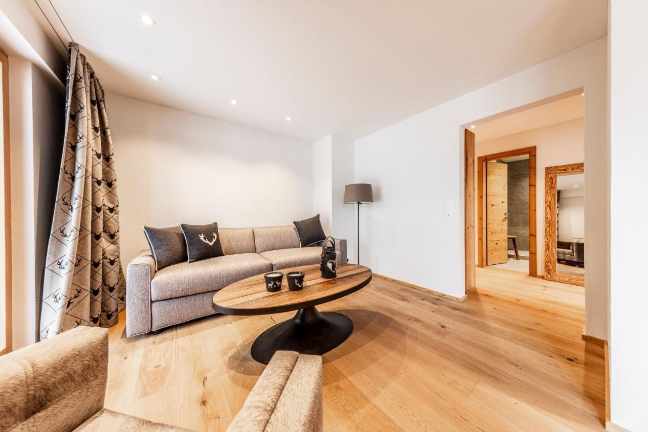 Unique Alpic Style Apartment In The Heart Of Davos Exterior photo